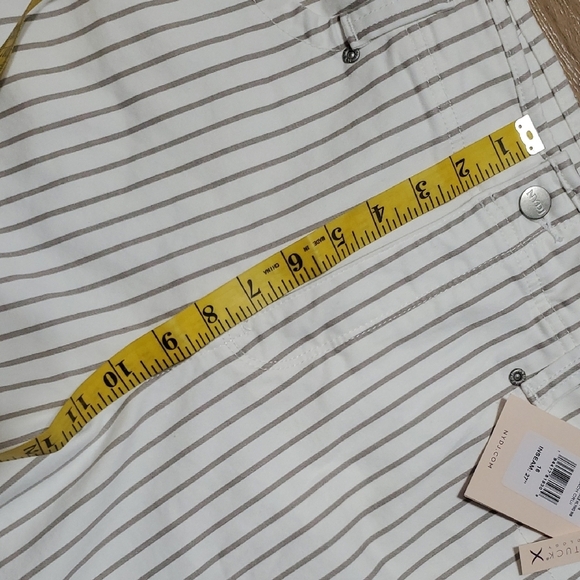 NYDJ Teresa White Striped Tan Ankle Cropped Wide leg Jeans Design - Picture 7 of 12